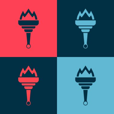 Pop Art Torch alev ikonu renk arkaplanında izole edilmiş. Sembol ateşi sıcak, alev gücü, alev ve ısı. Vektör.