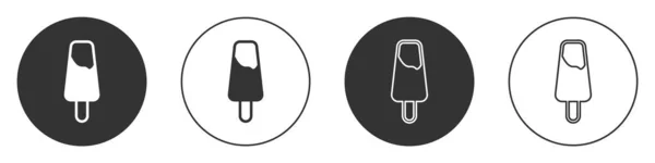木制木棍图标上的黑色冰棒冰淇淋 白色背景隔离 圆形按钮 — 图库矢量图片