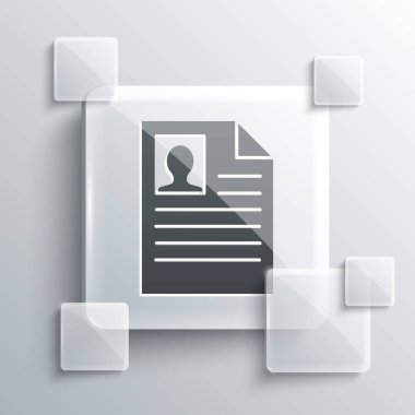 Gri Özgeçmiş simgesi gri arkaplanda izole edildi. Özgeçmiş başvurusu. Profesyonel personel aranıyor. Personel analizi devam ediyor. Kare cam paneller. Vektör İllüstrasyonu.