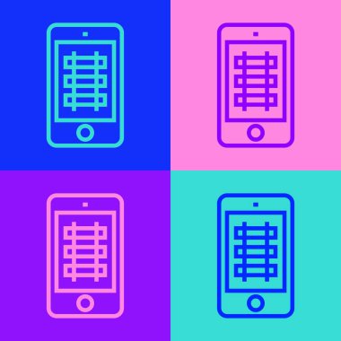 Pop Art Line Online bilet rezervasyonu ve uygulama arayüzü simgesi satın alma renk arkaplanında izole edildi. E-bilet siparişi. Elektronik tren bileti ekranda. Vektör.