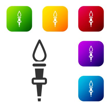 Siyah Meşale alev simgesi beyaz arkaplanda izole edildi. Sembol ateşi sıcak, alev gücü, alev ve ısı. Renkli kare düğmelerle simgeleri ayarla. Vektör.