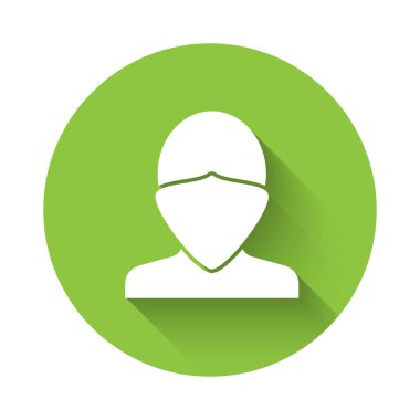 Beyaz Vandal ikonu uzun gölgelerle izole edilmiş. Yeşil daire düğmesi. Vektör.