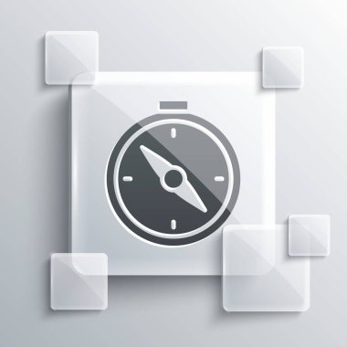 Gri arkaplanda gri pusula simgesi izole edildi. Rüzgâr yön bulma sembolü. Rüzgar gül işareti. Kare cam paneller. Vektör.