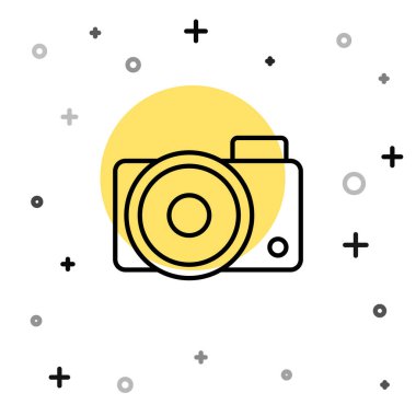 Siyah çizgi fotoğraf makinesi simgesi beyaz arkaplanda izole edildi. Fotoğraf makinesi simgesi. Rastgele dinamik şekiller. Vektör İllüstrasyonu.