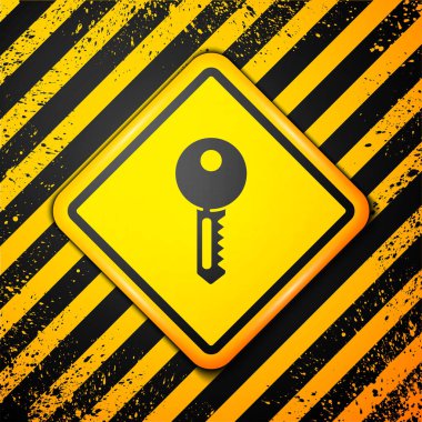 Siyah Ev anahtar simgesi sarı arkaplanda izole edildi. Uyarı işareti. Vektör İllüstrasyonu.