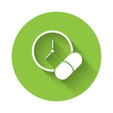 Uzun gölgeli beyaz ilaç veya tablet ikonu. Kapsül hapı ve uyuşturucu işareti. Eczane tasarımı. Yeşil daire düğmesi. Vektör.