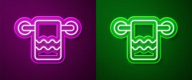 Mor ve yeşil arkaplanda izole edilmiş bir askı ikonu üzerinde parlayan neon çizgisi havlusu. Banyo havlusu ikonu. Vektör.