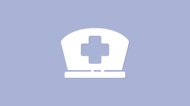 Mor arka planda haç simgesi olan beyaz hemşire şapkası. Tıp hemşiresi şapkası işareti. 4K Video hareketli grafik canlandırması