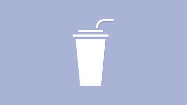Beyaz kağıt bardak ve mor arka planda izole edilmiş saman ve su ikonu. Soda bardağı. Taze soğuk içecek sembolü. 4K Video hareketli grafik canlandırması