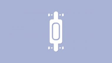 Beyaz Longboard ya da kaykay kruvazörü ikonu mor arka planda izole edilmiş. Olağanüstü bir spor. Spor malzemeleri. 4K Video hareketli grafik canlandırması