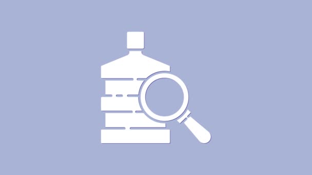 Bianco Grande bottiglia con acqua pulita e icona lente d'ingrandimento isolato su sfondo viola. Contenitore di plastica per il dispositivo di raffreddamento. Animazione grafica 4K Video motion — Video Stock