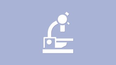 Beyaz mikroskop simgesi mor arkaplanda izole edildi. Kimya, ilaç aleti, mikrobiyoloji büyütme aracı. 4K Video hareketli grafik canlandırması