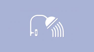 Mor zemin üzerinde su damlaları akan bir ikon bulunan beyaz duş başlığı. 4K Video hareketli grafik canlandırması