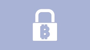 Mor arkaplanda bitcoin simgesi olan beyaz kilit. Kripto para madenciliği, engelleme teknolojisi, güvenlik, koruma, dijital para. 4K Video hareketli grafik canlandırması