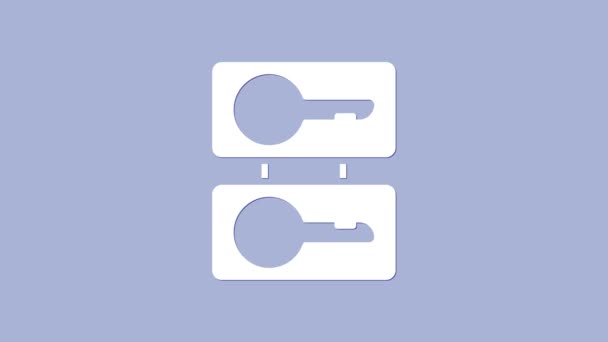 Plăci de mucegai metalice albe pentru pictograma cheilor de turnare izolată pe fundal violet. Set pentru producția în masă și falsificarea cheilor. 4K Animație grafică în mișcare video — Videoclip de stoc