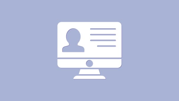 Белый монитор компьютера с иконкой резюме изолирован на фиолетовом фоне. Резюме. Поиск профессионального персонала. Анализирую резюме персонала. Видеографическая анимация 4K — стоковое видео