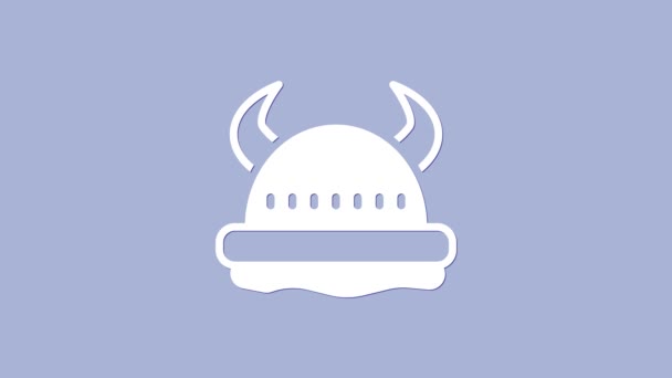 Mor arka planda izole edilmiş boynuzlu kask ikonlu beyaz Viking. 4K Video hareketli grafik canlandırması — Stok video