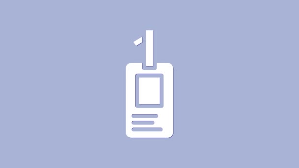 Icône de badge d'identification blanche isolée sur fond violet. Il peut être utilisé pour la présentation, l'identité de l'entreprise, la publicité. Animation graphique de mouvement vidéo 4K — Video