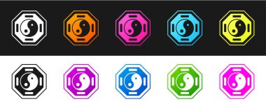 Siyah ve beyaz arkaplanda Yin Yang armoni ve denge simgesini izole et. Vektör.