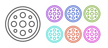 Beyaz arkaplanda izole edilmiş kıyafet simgesi için siyah çizgi dikiş düğmesi. Giysi düğmesi. Simgeleri renklendirin. Vektör.