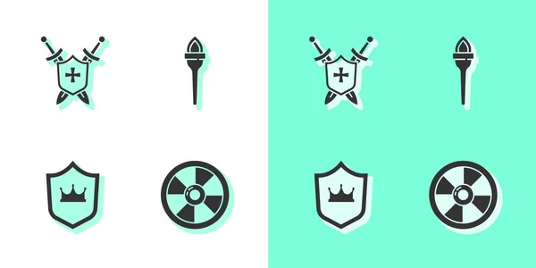 Set Escudo de madera redondo, medieval con espadas, corona escudo y antorcha icono de la llama. Vector — Archivo Imágenes Vectoriales