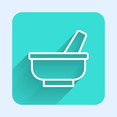 Beyaz çizgi havan ve tokmak ikonu uzun gölgeli izole edilmiş. Yeşil kare düğmesi. Vektör