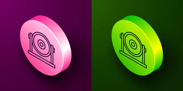 Isometric line Gong 음악 타악기 원형 메탈 디스크 아이콘은 보라색 과 녹색 배경에 분리되어 있습니다. 서클 버튼. Vector — 스톡 벡터