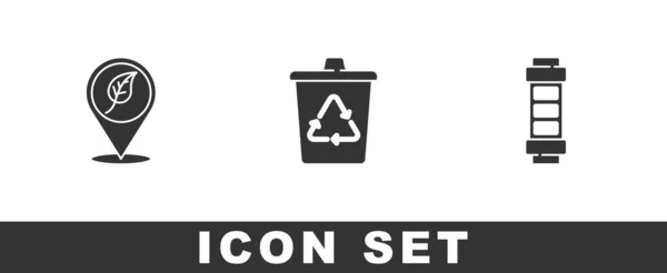 Установите Location с листочком, Recycle bin recycle и значок Battery. Вектор — стоковый вектор