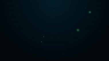 Siyah arka planda izole edilmiş uğurlu yedili büyük ikramiye ikonu olan parlak neon çizgili slot makinesi. 4K Video hareketli grafik canlandırması