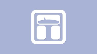 Beyaz banyo ölçekli ikon mor arka planda izole edilmiş. Ağırlık ölçme ekipmanı. Ağırlık ölçeği spor konsepti. 4K Video hareketli grafik canlandırması