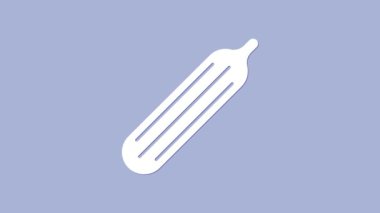 Mor arkaplanda beyaz salatalık simgesi var. 4K Video hareketli grafik canlandırması