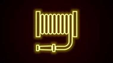 Parlayan neon hattı itfaiye hortumu ikonu siyah arka planda izole edildi. 4K Video hareketli grafik canlandırması