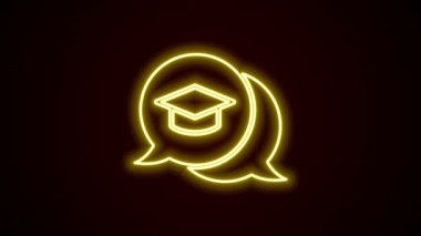 Siyah zemin üzerinde izole edilmiş konuşma baloncuğu ikonunda parlak neon çizgisi mezuniyet başlığı. Tassel ikonlu mezuniyet şapkası. 4K Video hareketli grafik canlandırması