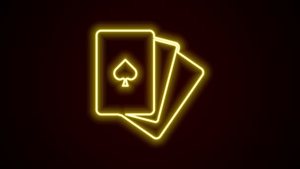 Gloeiende neon lijn Deck van speelkaarten pictogram geïsoleerd op zwarte achtergrond. Casino gokken. 4K Video motion grafische animatie — Stockvideo