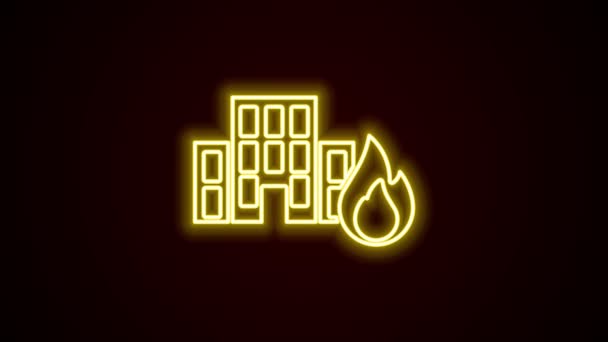 Glödande neon line Brand i brinnande byggnader på stadens gata ikon isolerad på svart bakgrund. Förstörda staden brinner. 4K Video motion grafisk animation — Stockvideo