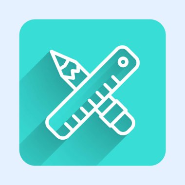 Beyaz çizgi, cetvel ve kalem simgesini uzun gölgeli olarak izole etti. Düz sembol. Çizim ve eğitim araçları. Yeşil kare düğmesi. Vektör