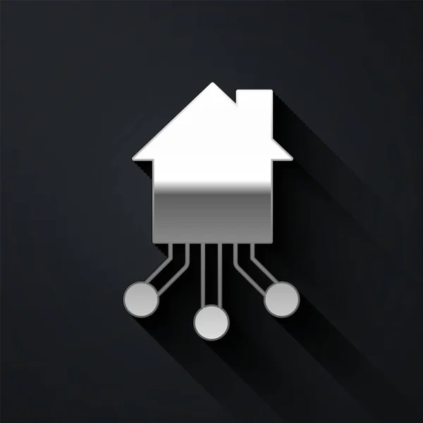 Silver Smart σπίτι εικονίδιο απομονώνονται σε μαύρο φόντο. Τηλεχειριστήριο. Μακρύ στυλ σκιάς. Διάνυσμα — Διανυσματικό Αρχείο