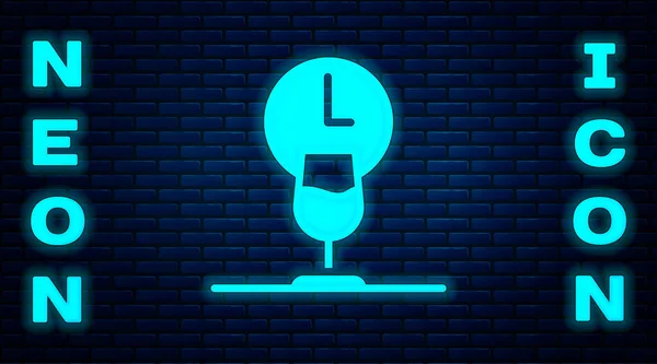 Glowing neon Wine time icon isolated on brick wall background. Wine glass. Wineglass sign. Vector — Stock vektor