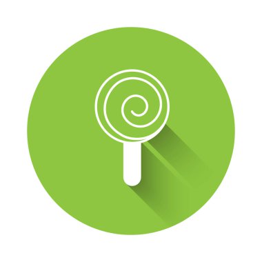 Beyaz lolipop ikonu uzun gölgeli arka planda izole edilmiş. Şeker işareti. Yemek, lezzetli bir sembol. Yeşil daire düğmesi. Vektör