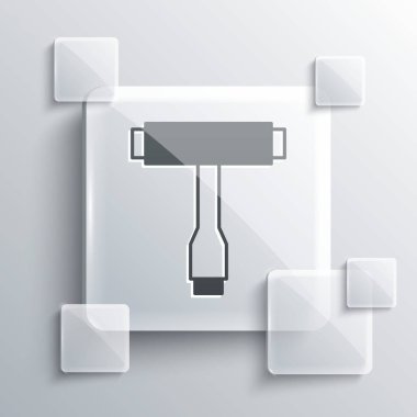 Gri çok işlevli taşınabilir kaykay, uzun tahta ve elektrikli kaykay için gri arkaplanda izole edilmiş taşınabilir kaykay aracı. Kare cam paneller. Vektör