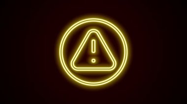 Siyah arkaplanda izole edilmiş üçgen simgesinde parlayan neon çizgisi ünlem işareti. Tehlike uyarısı, dikkat, dikkat, tehlike uyarısı önemli. 4K Video hareketli grafik canlandırması