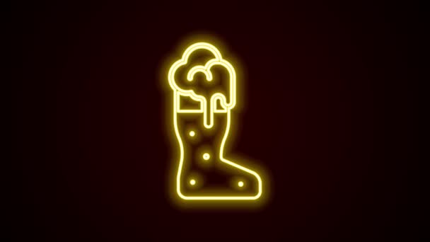 Luminoso neon linea Boot icona di vetro di birra isolato su sfondo nero. Animazione grafica 4K Video motion — Video Stock