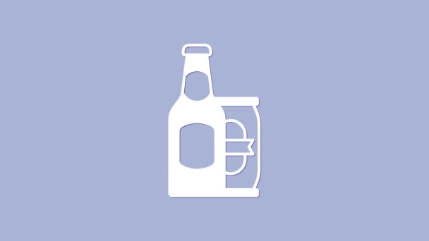 Белая бутылка пива и пивная банка икона изолированы на фиолетовом фоне. Видеографическая анимация 4K — стоковое видео