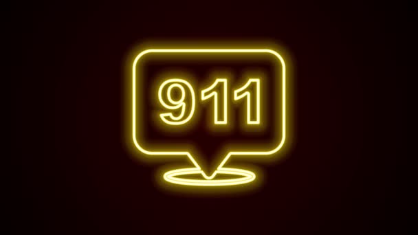 Línea de neón brillante Teléfono con llamada de emergencia icono 911 aislado sobre fondo negro. Policía, ambulancia, bomberos, llamada, teléfono. Animación gráfica de vídeo 4K — Vídeo de stock