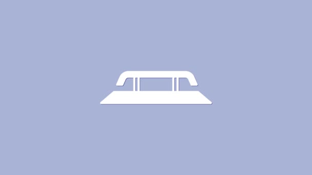 Scale di skateboard bianche con icona ferroviaria isolata su sfondo viola. Animazione grafica 4K Video motion — Video Stock