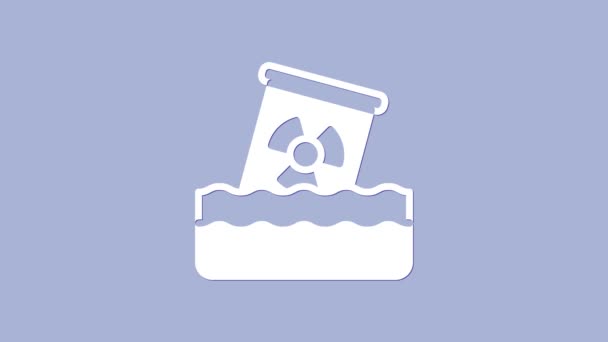 Residuos radiactivos blancos en barril icono aislado sobre fondo púrpura. Contaminación tóxica de residuos en el agua. Contaminación ambiental. Animación gráfica de vídeo 4K — Vídeos de Stock