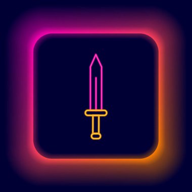 Parlayan neon hattı Ortaçağ kılıç ikonu siyah arka planda izole edildi. Ortaçağ silahı. Renkli taslak konsepti. Vektör