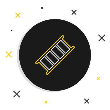 Beyaz arkaplanda çizgi yangın merdiveni simgesi izole edildi. Pompier merdiveni. İtfaiyeciler merdiveni sırıkla tırmanır. Renkli taslak konsepti. Vektör