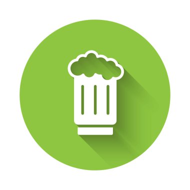 Uzun gölgeli beyaz tahta bardak ikonu. Yeşil daire düğmesi. Vektör