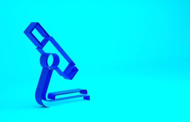 Mavi mikroskop simgesi mavi arkaplanda izole edildi. Kimya, ilaç aleti, mikrobiyoloji büyütme aracı. Minimalizm kavramı. 3d illüstrasyon 3B canlandırma